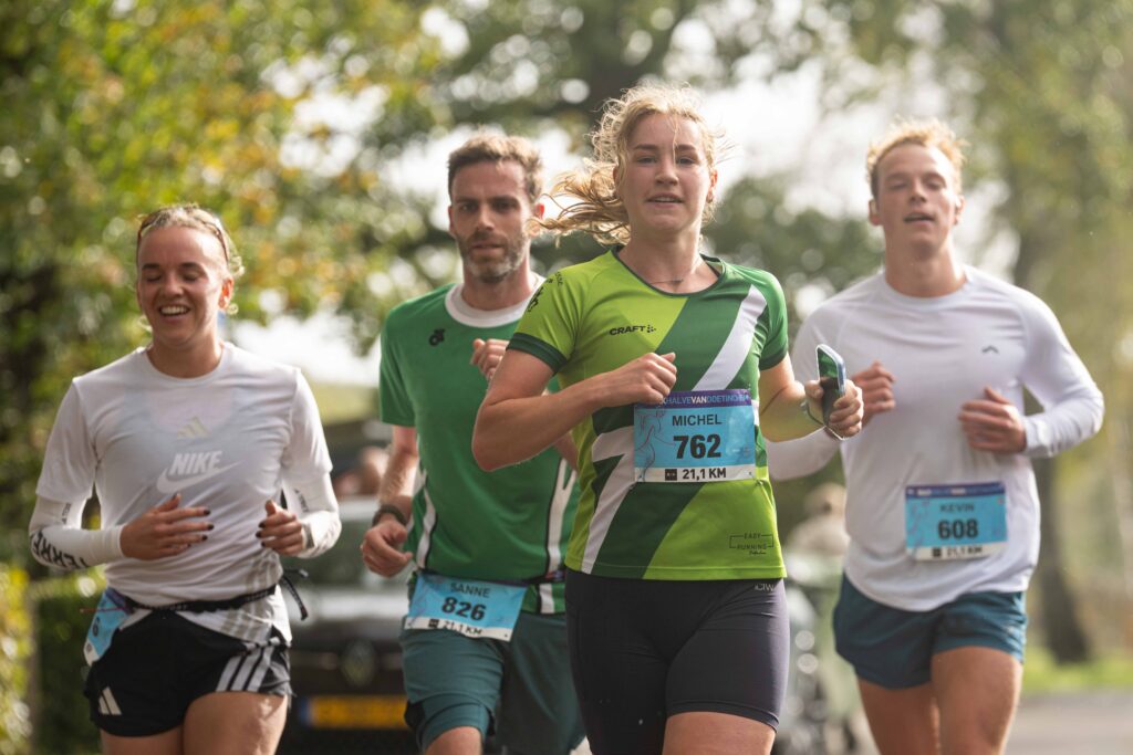 Hardlopers tijdens de BAX Halve Marathon Doetinchem 2026